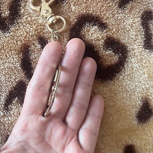Michael Kors Gold Logo Keychain - Picture 4 of 5
